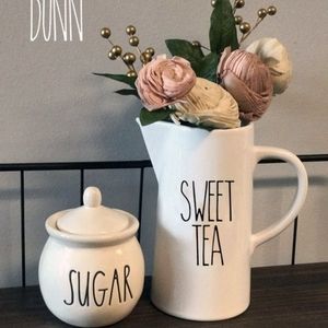 Rae Dunn Dining - Rae Dunn sweet tea pitcher Rae Dunn Dining - Rae Dunn sweet tea pitcher